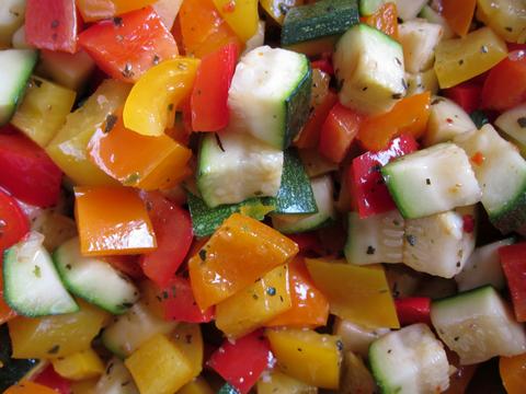 Быстрые салаты из овощей